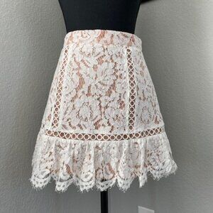 DO+BE White Lace Ruffle Short Mini Skirt Sz Small